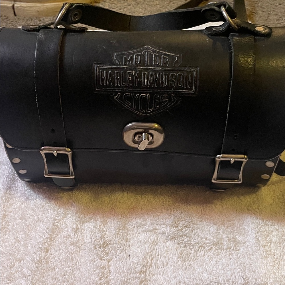 Harley-Davidson Black Leather Messenger Bag